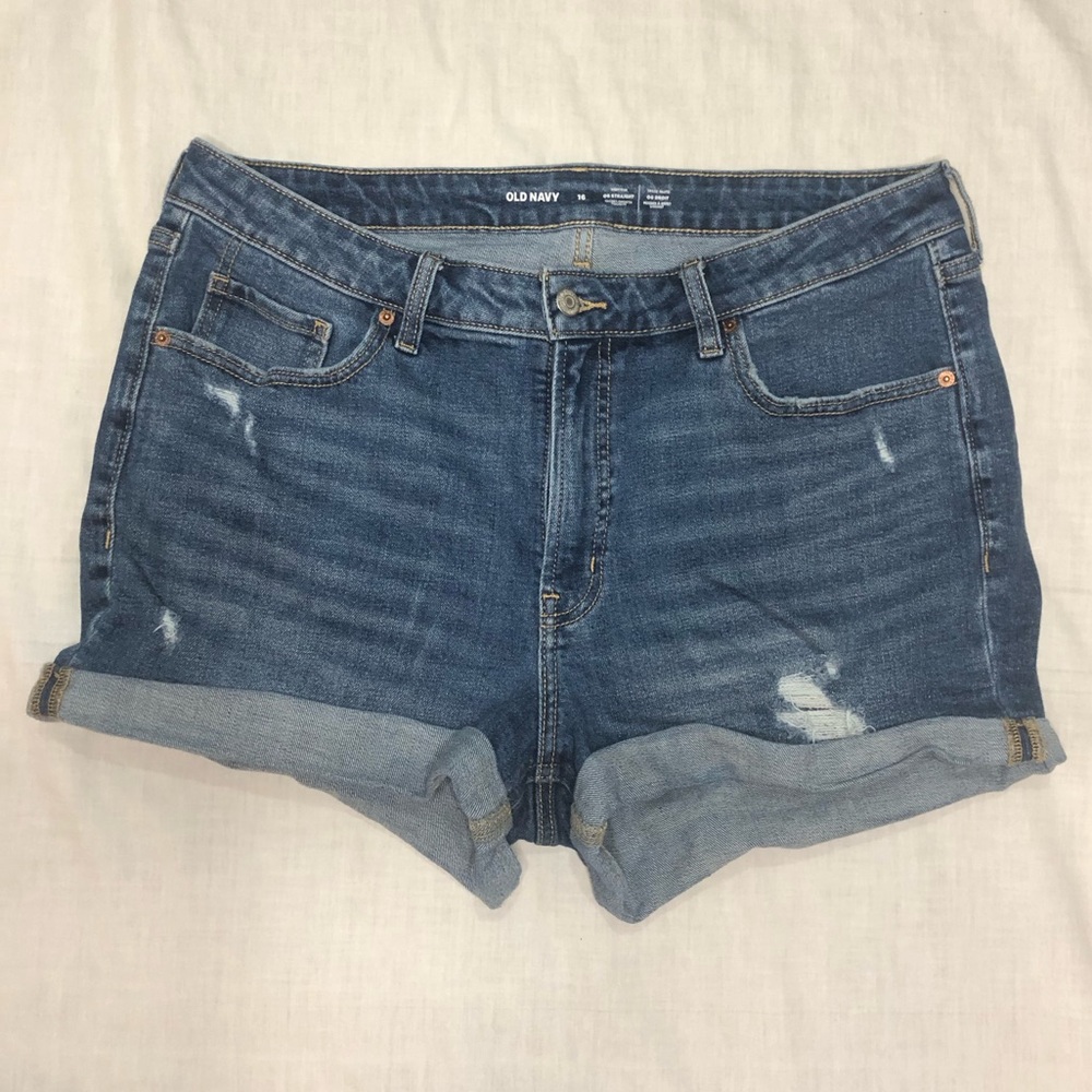 Old Navy woman’s denim shorts size 16 high rise OG straight